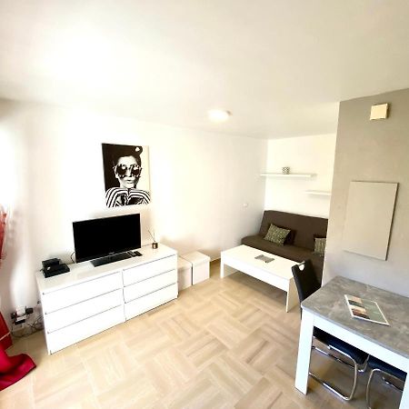 CANNES-PASSY - TRÈS BEAU STUDIO POUR 4 PERS - PISCINE DANS RÉSIDENCE - PARKING PRIVé - JARDIN Cannes Exterior foto